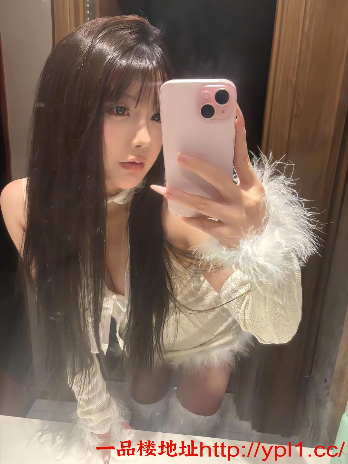 f81e963ce74d81542e528f3b5796eb3b.jpg